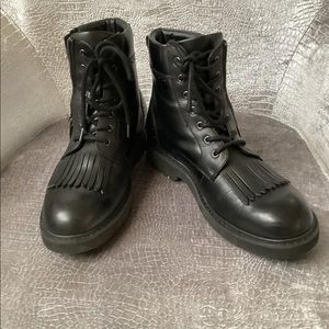 Mens boots